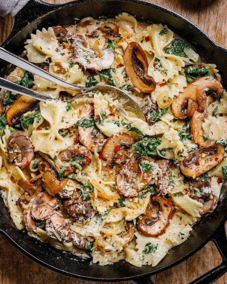 Best Mushroom and Spinach Creamy Bow Tie Pasta